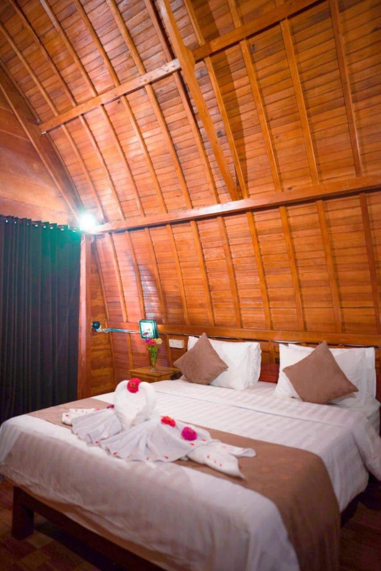 The Peace Arta Bungalow Batununggul Ngoại thất bức ảnh